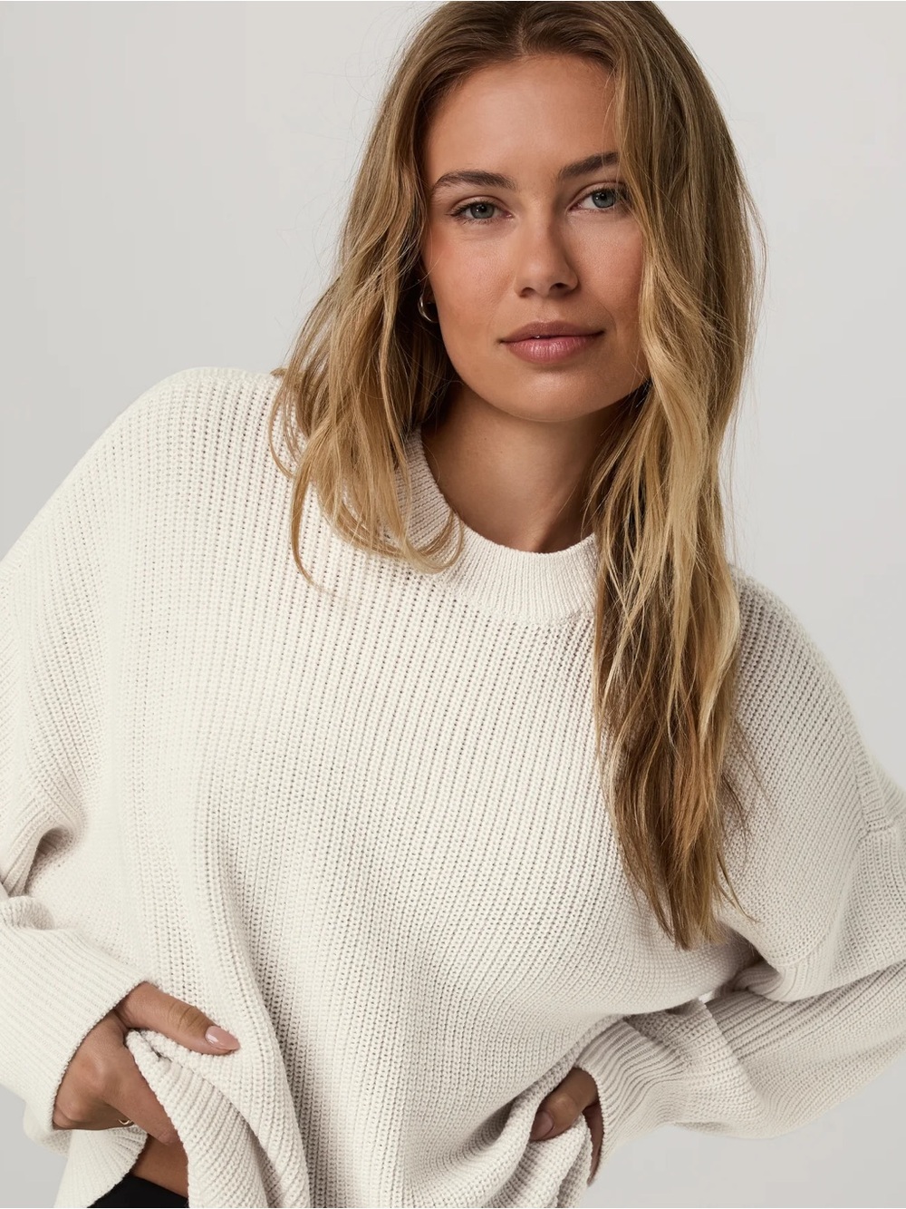 BRAND NEW Vuori Alps Classic Crew Sweater Marshmallow Cream Size XL - Picture 2 of 4